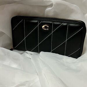 Coach Black Quilted Nappa Accordion Wallet C8570